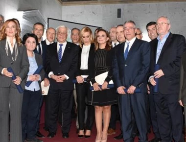 Πραγματοποιήθηκε η 34η απονομή των δημοσιογραφικών βραβείων του Ιδρύματος «Μπότση» (φωτό)